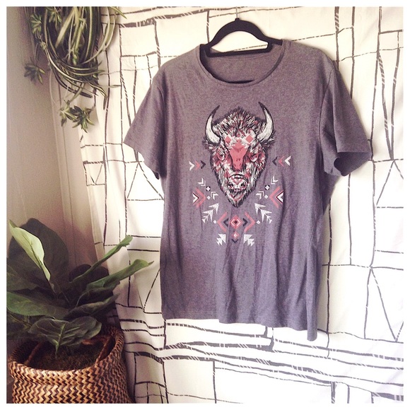 Urban Outfitters Tops - 'Kayla' American Bison Buffalo Tribal Print Tee